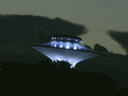 21 Terrifying UFO and Alien Encounters