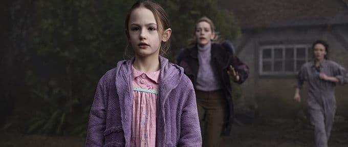 WATCH: The Terrifying New Trailer for The Haunting of Bly Manor Is Here
