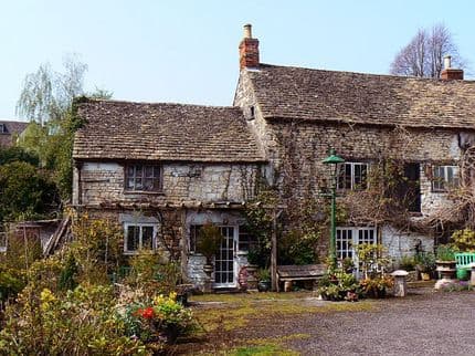 Riddled with Ghosts: The Haunted Rooms of The Ancient Ram Inn