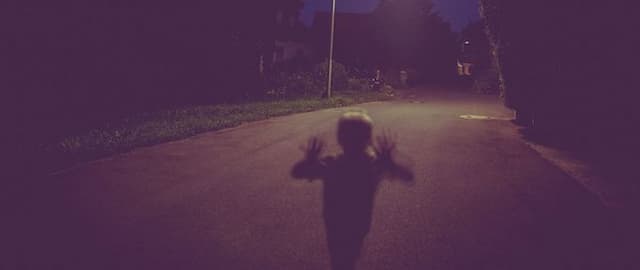 7 Chilling Real-Life Encounters with Child Ghosts