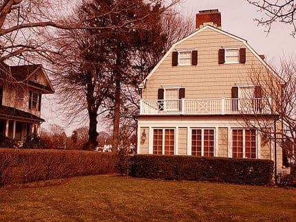 Buyer Beware: 9 Terrifying American Murder Houses